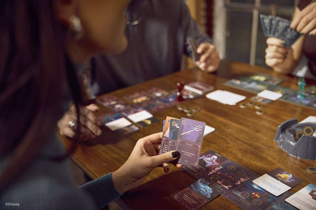 Villainous - Disney, kaarten in de hand