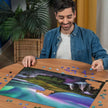 Aurora over Kirkjufell- Puzzel 1000 stukjes - Ravensburger 12001744, man aan het puzzelen
