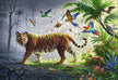 Gedetailleerde houten puzzel met tijger in groene jungleomgeving