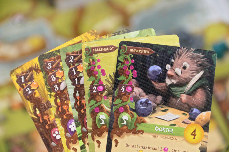 Detail van verschillende karakterkaarten uit het spel